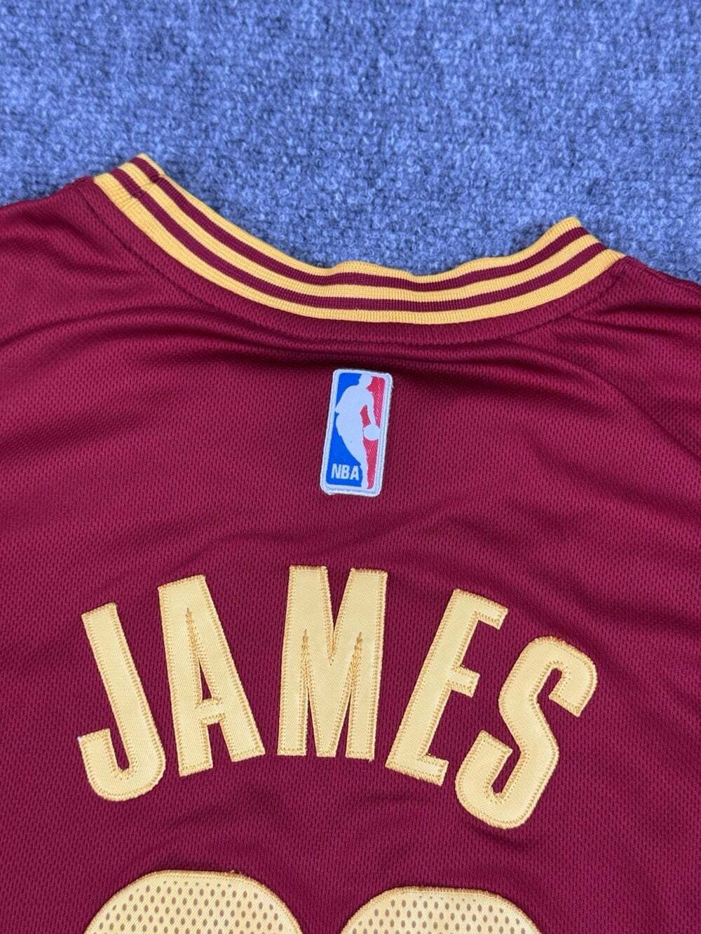 LeBron James Bootleg Cleveland Cavs Adidas Jersey - Picture 8 of 8